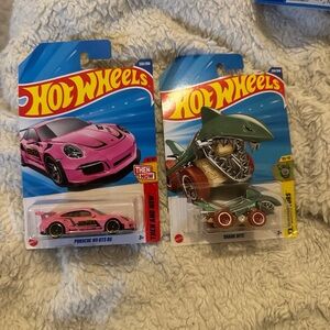 Hot wheels Porsche 911 GT 3 RS and shark bite(treasure hunt)